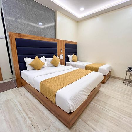 Hotel National - Grant Road Bombay Esterno foto