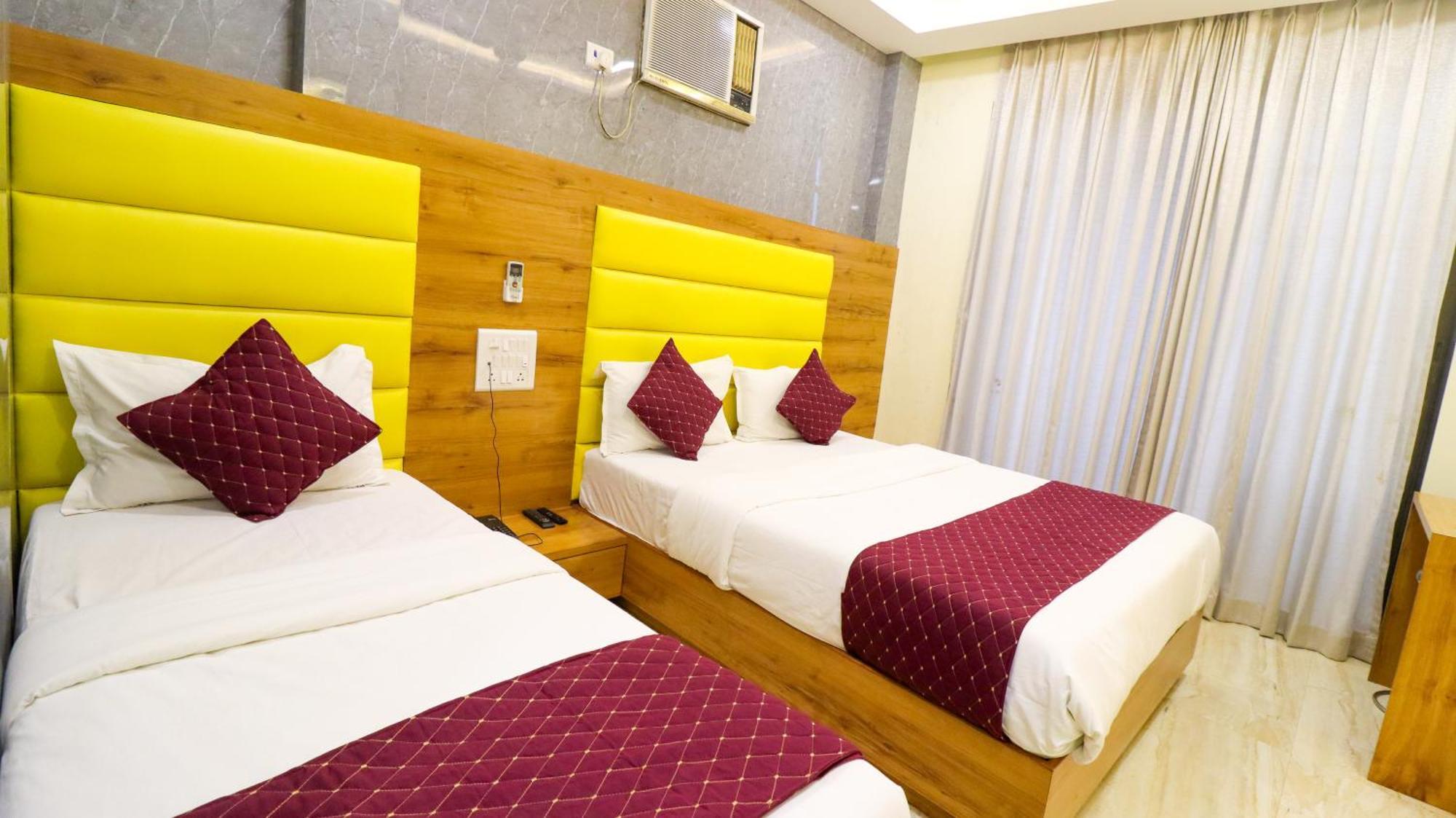 Hotel National - Grant Road Bombay Esterno foto