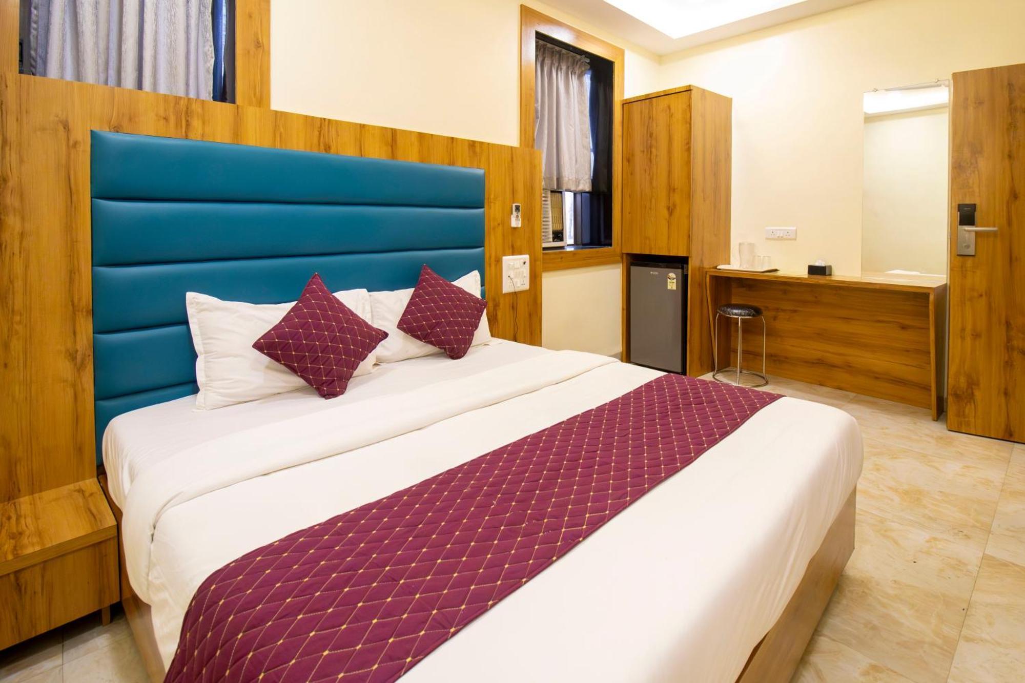 Hotel National - Grant Road Bombay Esterno foto