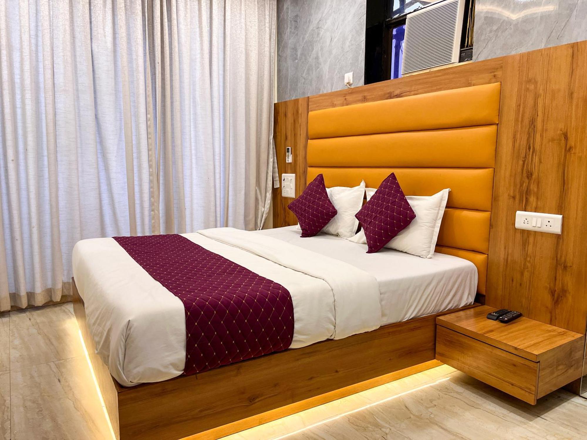 Hotel National - Grant Road Bombay Esterno foto