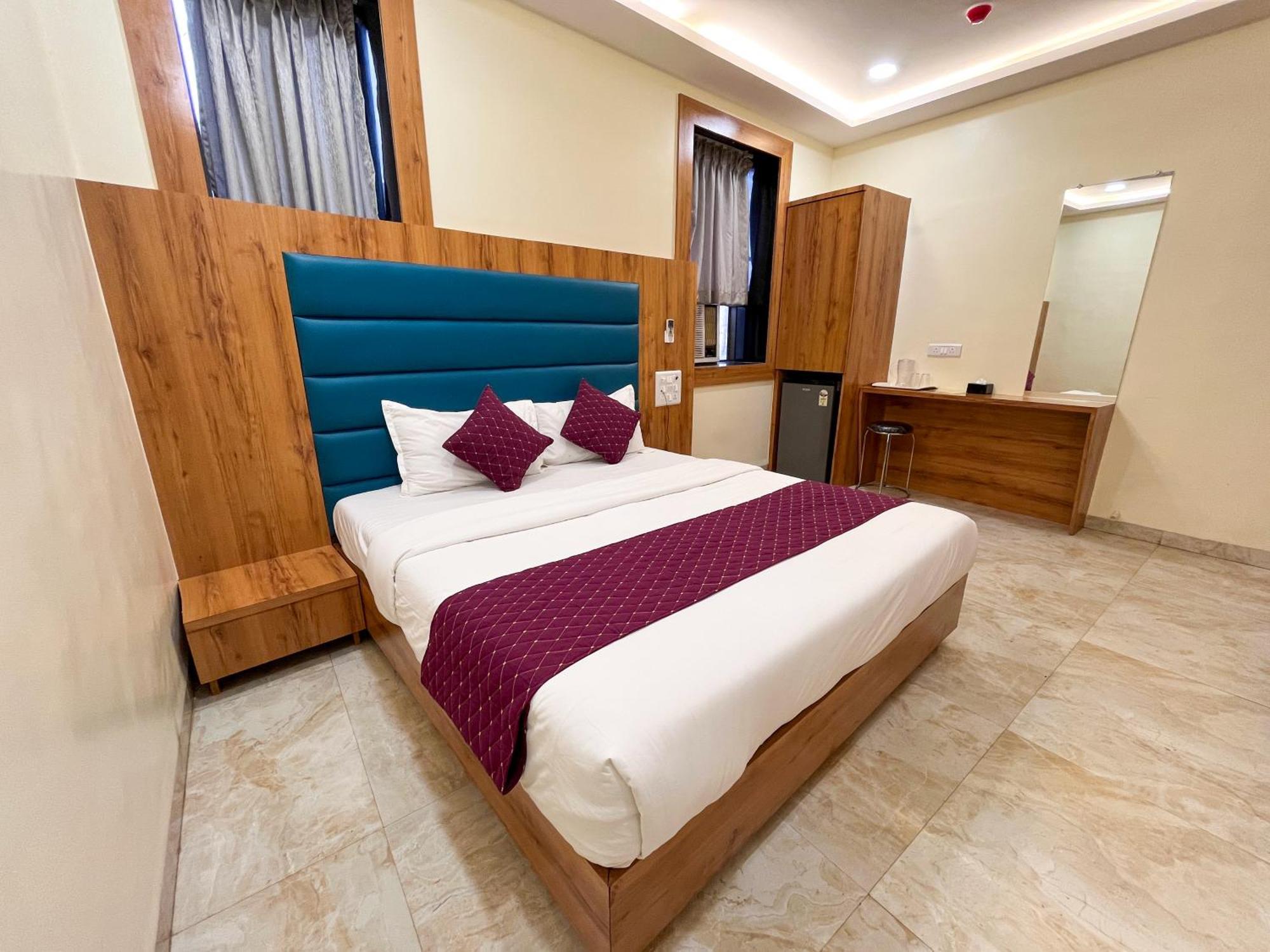 Hotel National - Grant Road Bombay Esterno foto